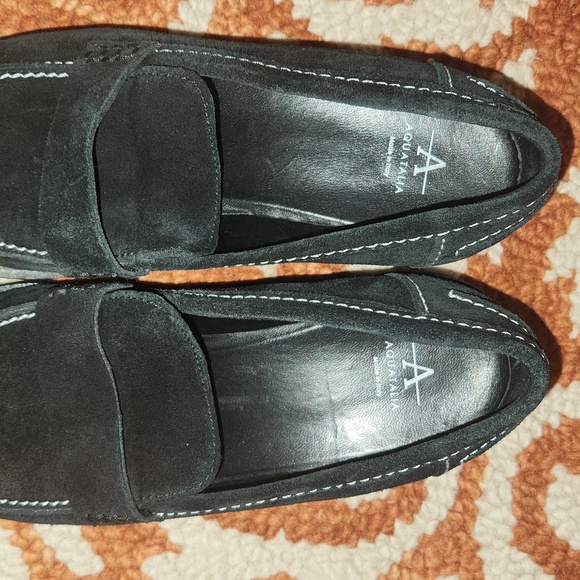 Aquatalia suede loafer with heel size 9 - Picture 9 of 16